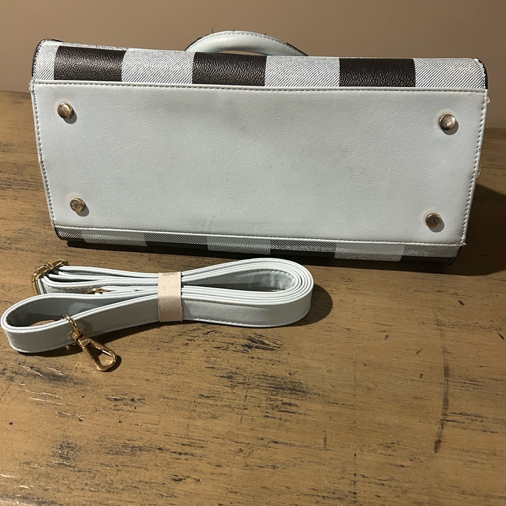 MKF Collection Cute Checkered Handbag - Picture 2 of 6